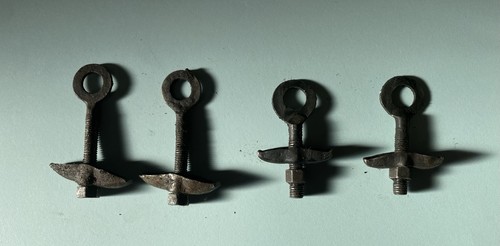 Two sets chain - two,
